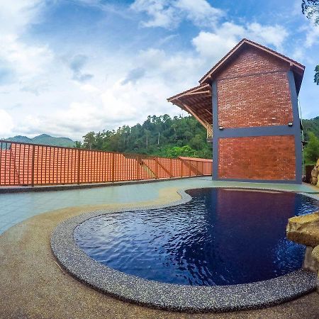 Peppaville Resort Janda Baik Ngoại thất bức ảnh