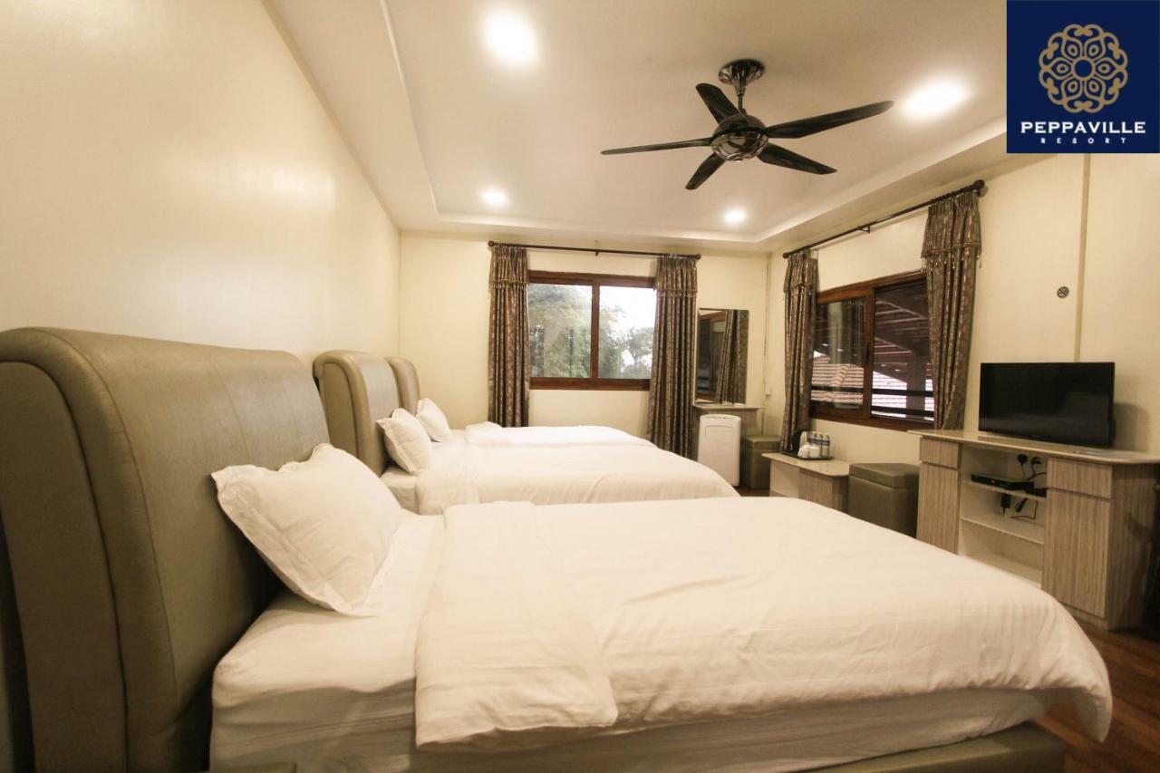 Peppaville Resort Janda Baik Ngoại thất bức ảnh